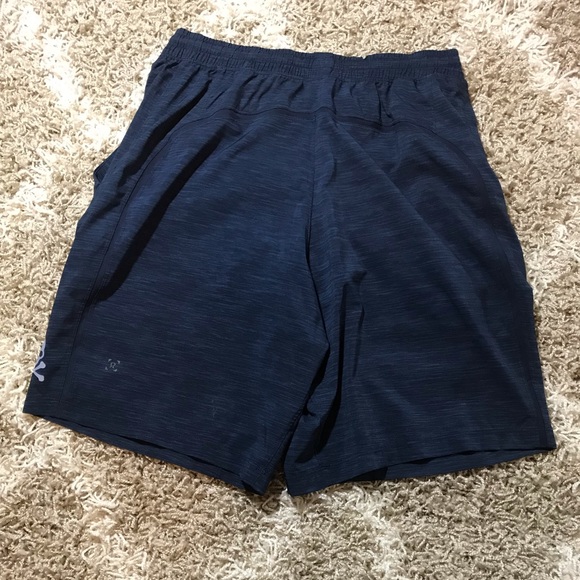 Lululemon Pace Breaker Lined Short 9" Skull Size M - Picture 6 of 14